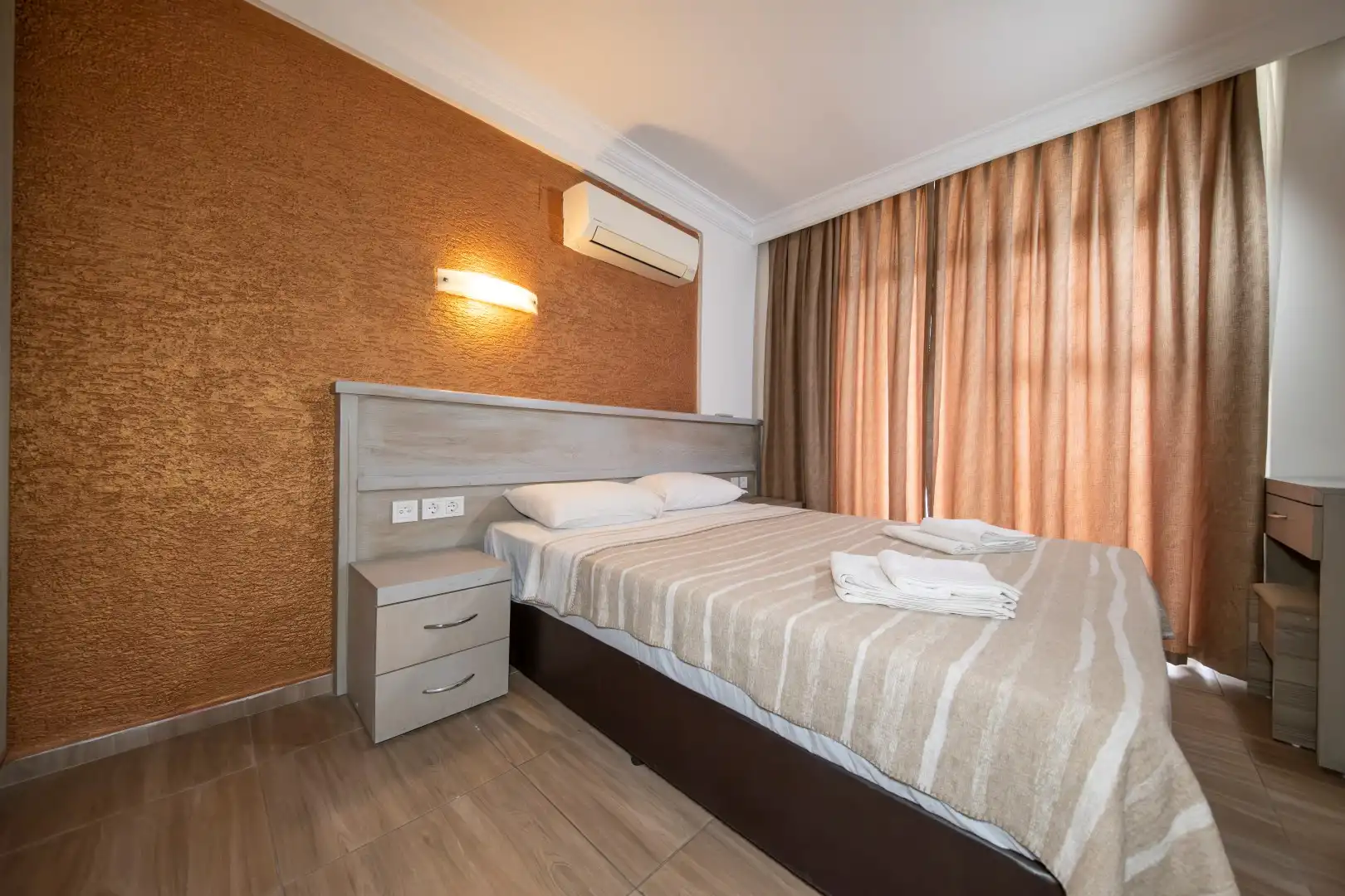 АПАРТ-КОМНАТА С ОДНИМ КОНДИЦИОНЕРОМ